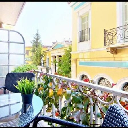 Magnificent Apartment In Plaka Атина Екстериор снимка