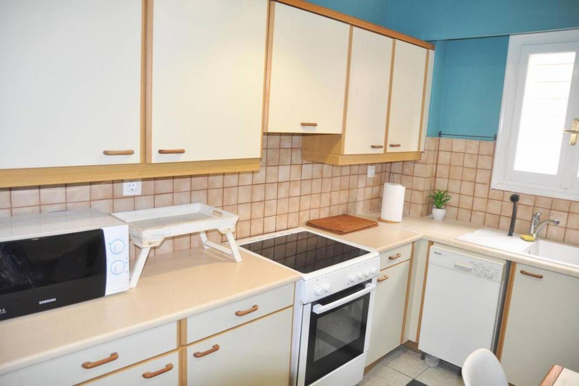 Magnificent Apartment In Plaka Атина Екстериор снимка