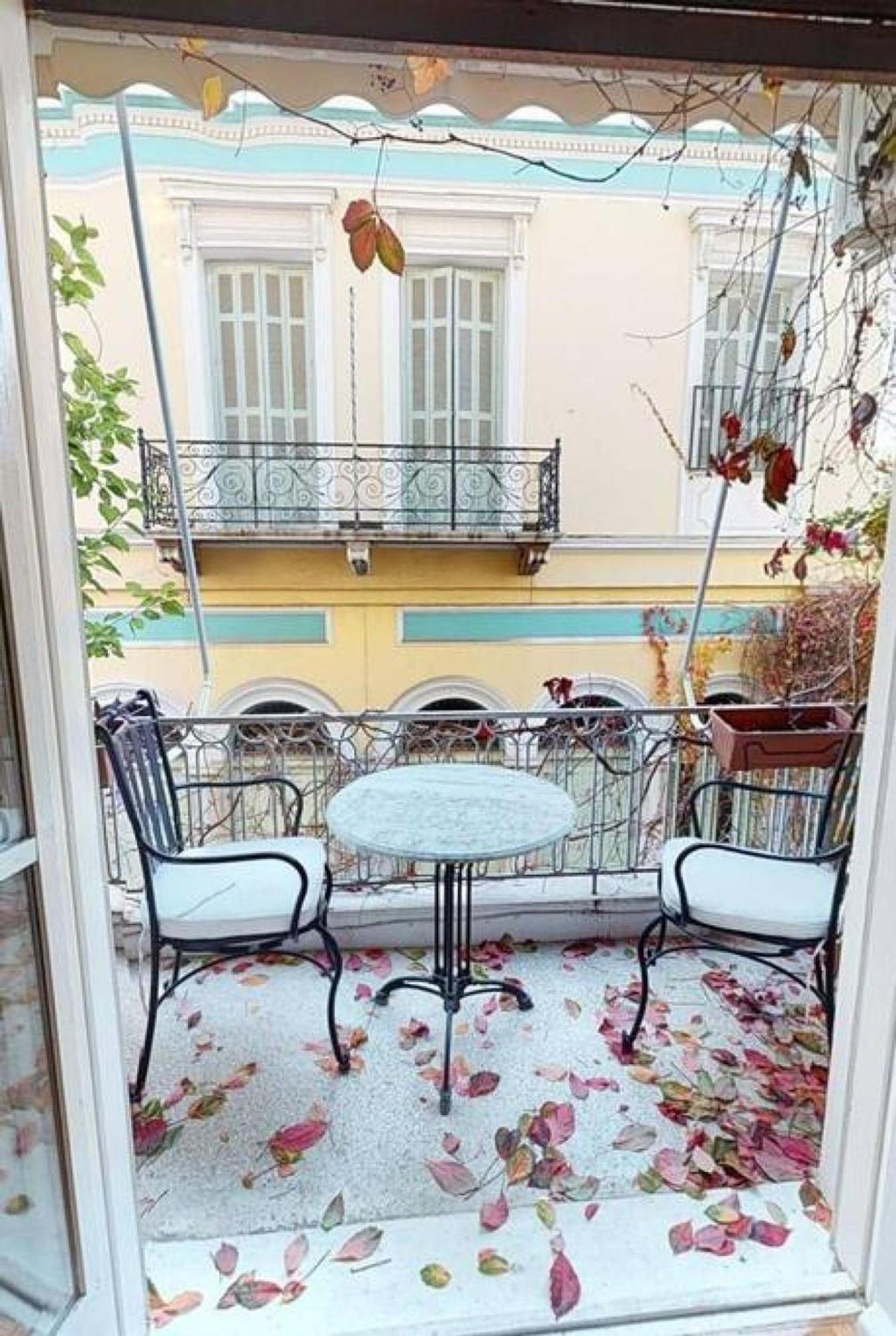 Magnificent Apartment In Plaka Атина Екстериор снимка